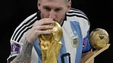 东契奇核心阵容解析：布伦森、欧文、詹姆斯等，热议不断，热度不减