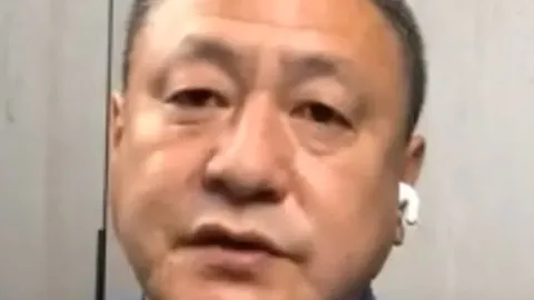 2025年广州曲棍球联赛循环赛收官，广东巴迪瑞队15秒惊险取胜，领跑积分榜